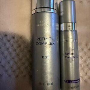 SkinMedica Retinol Complex 0.25 - Silver and Gray
